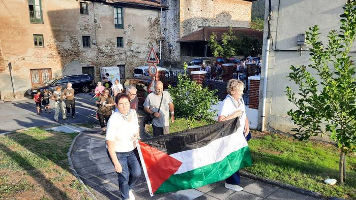 Palestinaren aldeko burrunba 54 1757143443909