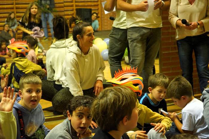 Iragana, orainaldia eta etor 34 1763160529173