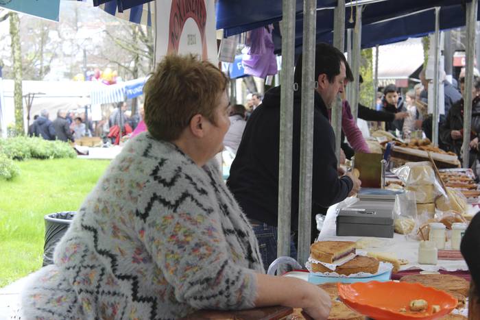 Ehunka ekoizlek eta bisitari 27 1516541884231