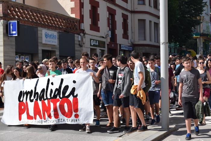 Zaraobe Ikasleek eginiko pla 1 1495629151236