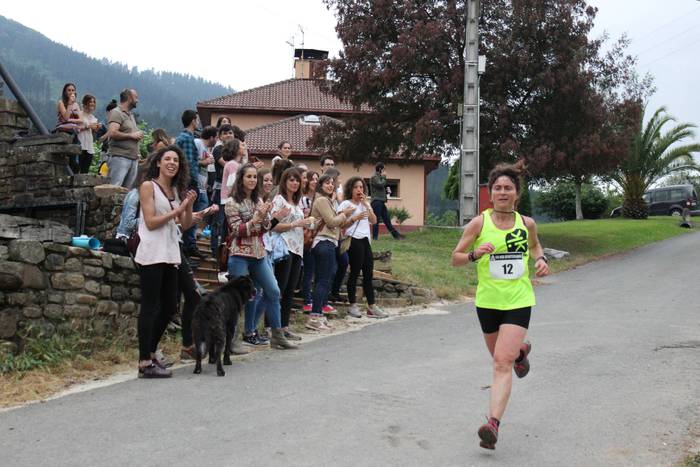 Auzoko mendiak zeharkatu zit 122 1498471832982