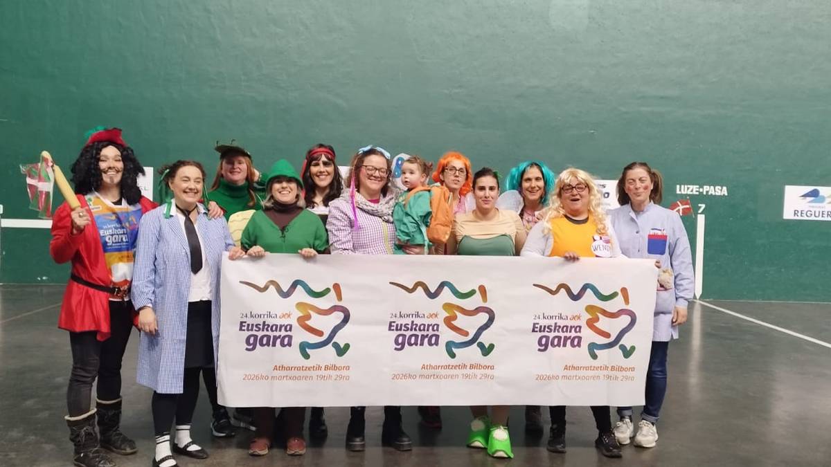 Aretako Kultura Etxeak hartu zuen atzo mozorroen jaia