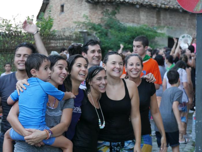 Ura eskatzen zeharkatu dute  59 1536437335149