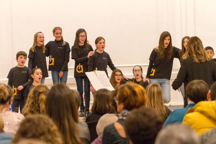 Eskolania Arte Onek Kasinoa  6 1513770305320