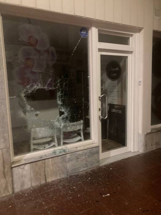 Lapurreta egin dute Laudioko Coquette estetika zentroan