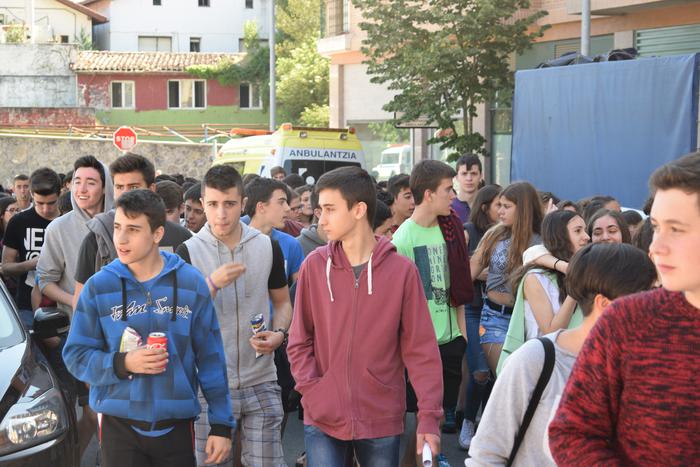 Zaraobe Ikasleek eginiko pla 8 1495629434866