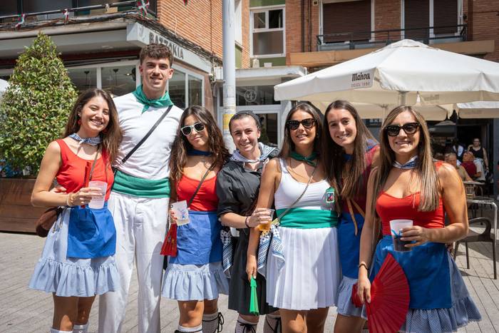 Kuadrillak protagonista Amur 35 1755188550102