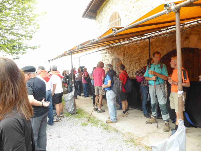 Astelehenerarte luzatu ziren 103 1496394810283