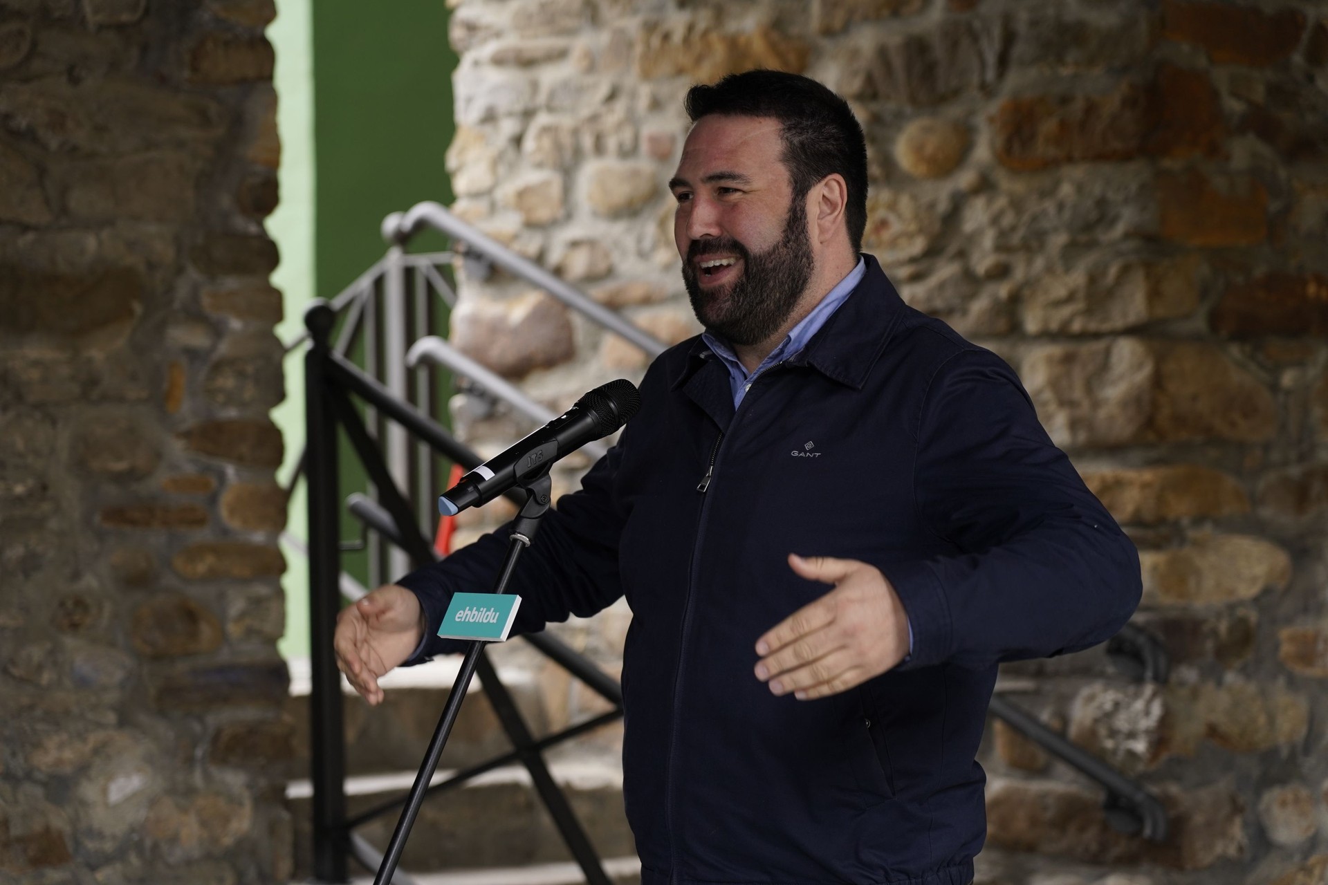 Jon Inarrituk ez du jarraituko diputatu gisa EH Bildun