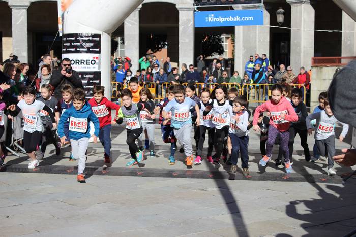 300 korrikalari baino gehiag 155 1517151068914