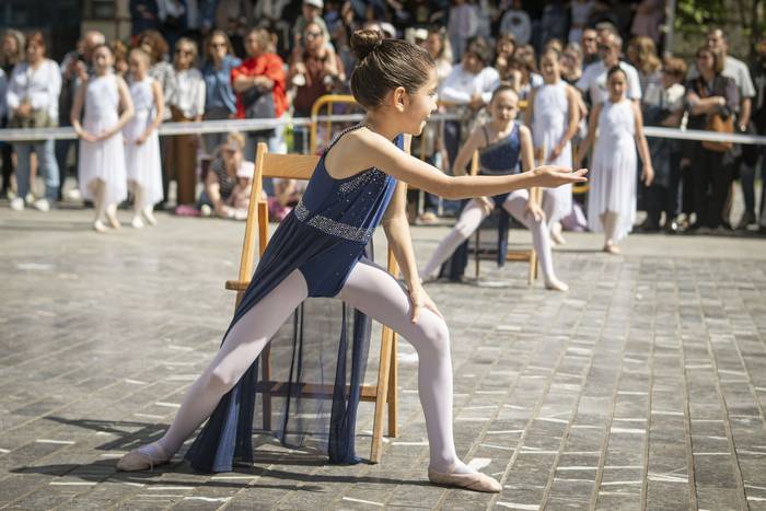 Dantzaz bete dute Amurrioko  48 1776607539193