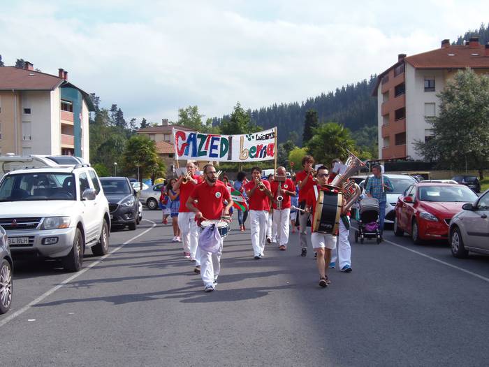 Luiaondoko Jaietako txupinaz 2 1501053127627