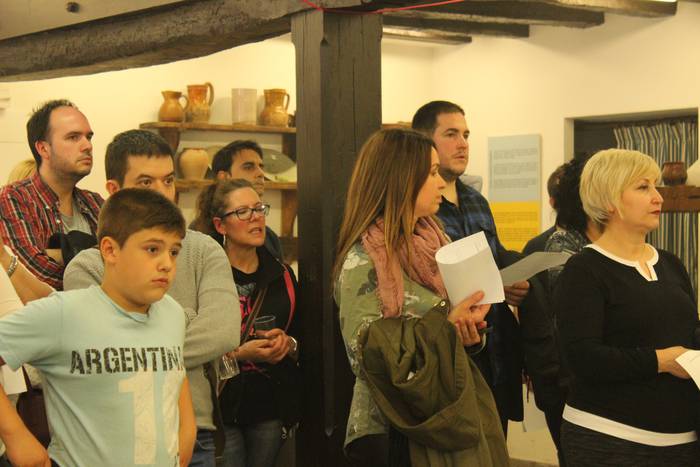 Haitzulo-Barri, Alboka, Ilun 10 1490727836627