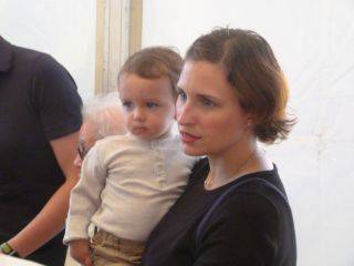 Auzokide ugarik hartu zuten  42 1506366466583