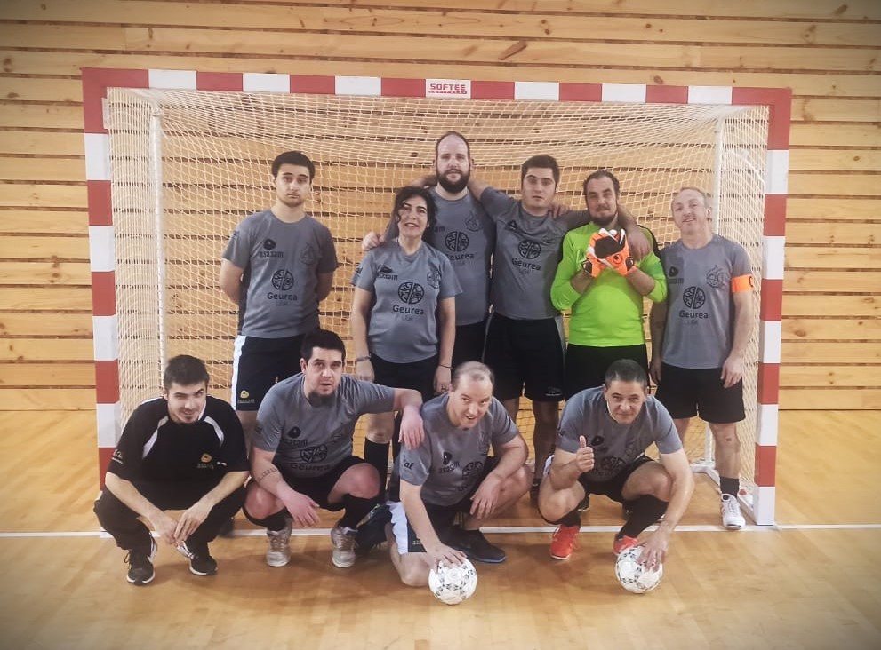 Buru osasun zentroen arteko liga irabazi du ASASAM elkarteko areto futboleko taldeak