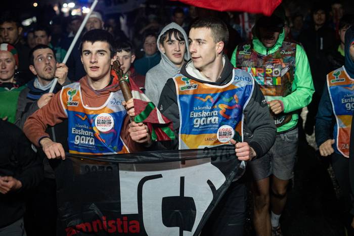 Bederatzi urteren ostean ind 34 1774601387141