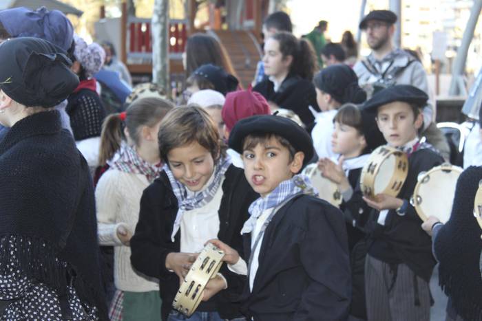 Olentzero eta maridomingi Ai 21 1514143499485