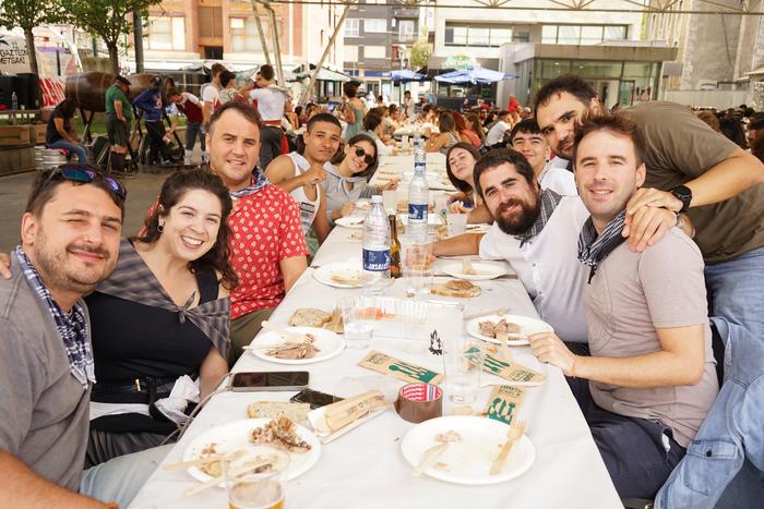 Txahal erreak ehunka laudioa 27 1756478381047