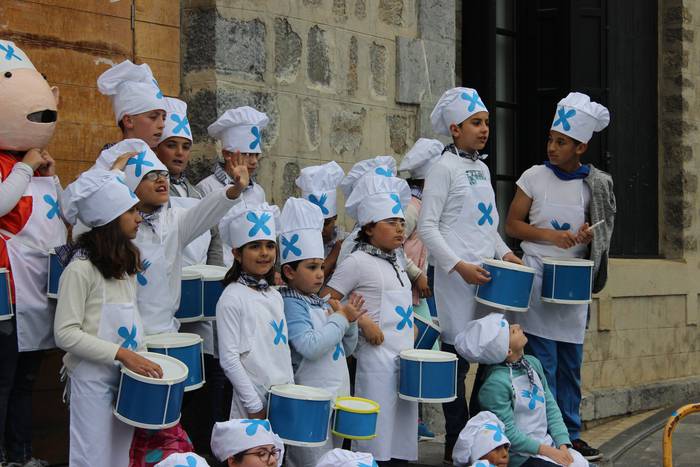 Danbor hotsez bete dituzte b 167 1524860608157