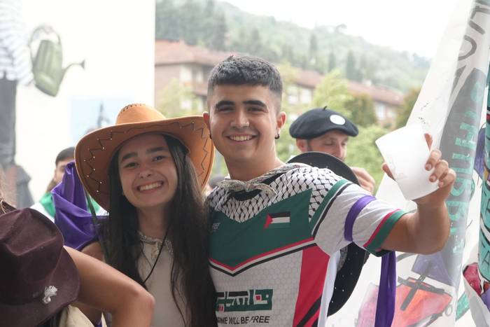 Joko eta kontzertu artean am 2 1755522920939