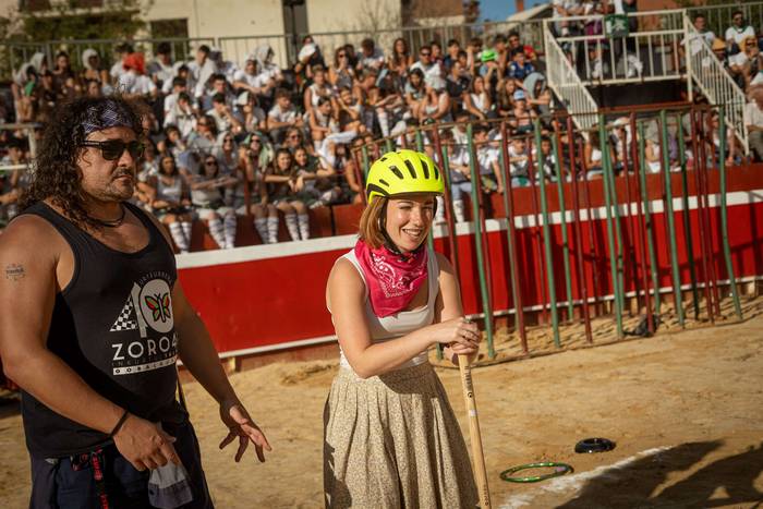 Zezen plaza lepo Muturreko H 34 1756414627484