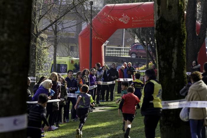 Umeek eta gurasoek bete zute 93 1519653179532