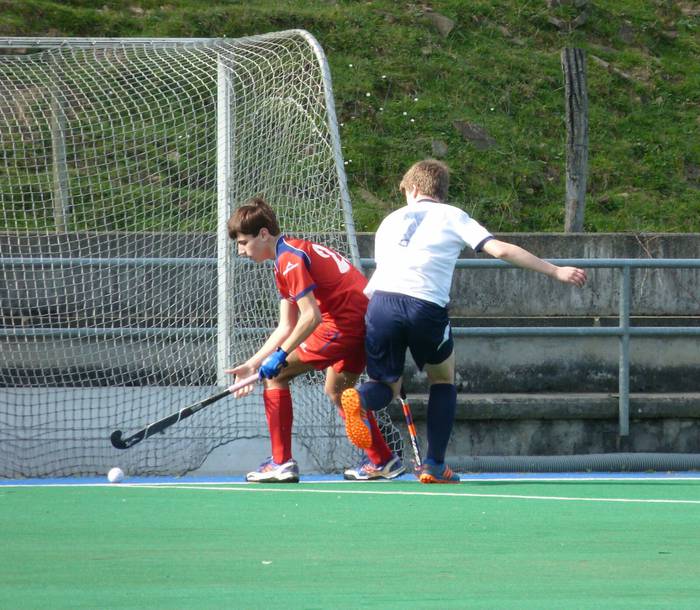 Ganbegi Hockey taldeak ez du 13 1489960376133