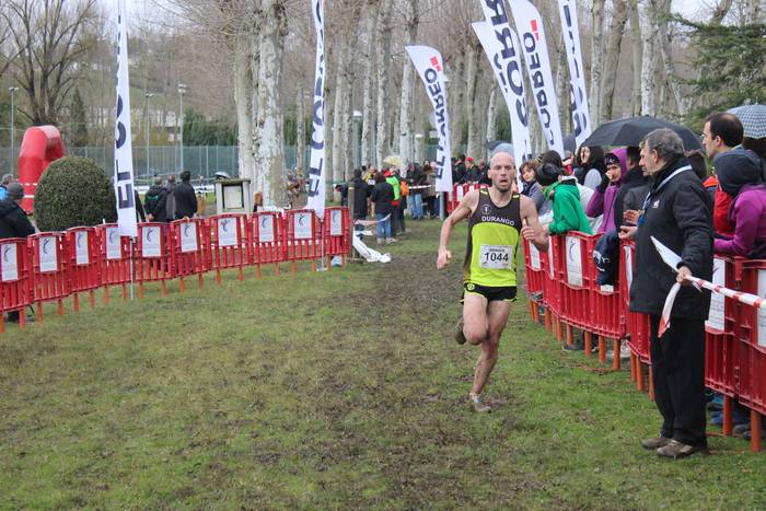 Ehunka lasterkarik bete ditu 62 1518373068753