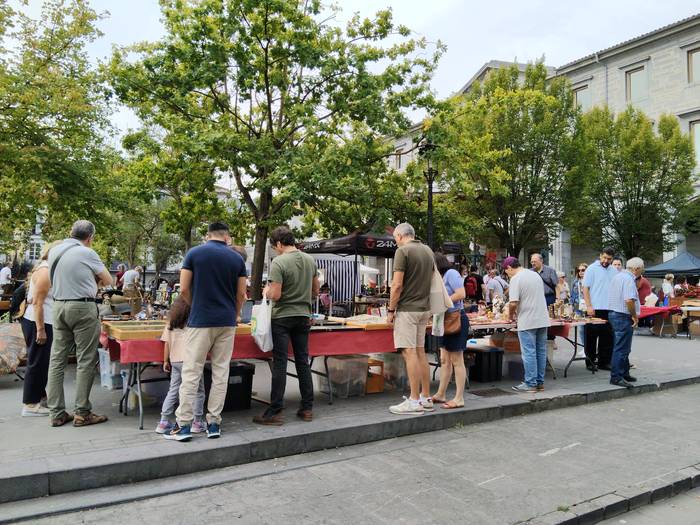 Antzinako objektuz eta bildu 25 1758390855499