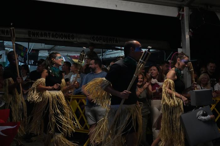 Okondoko jaietako mozorro le 54 1756160369944