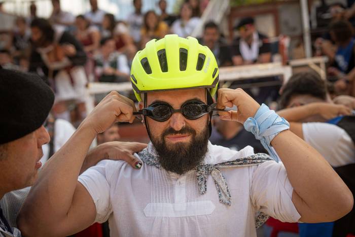 Zezen plaza lepo Muturreko H 11 1756414549534