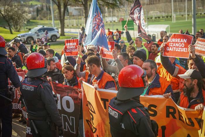 Ertzaintzaren polizia-lerroa 38 1771934229066