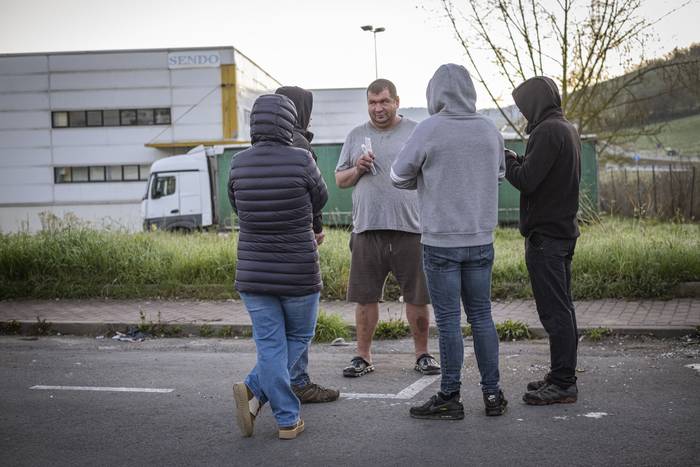 Jarraipen zabala ari du izat 89 1773748039259