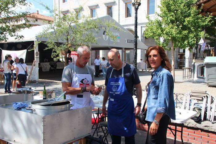 Folk doinuak eta marmitako t 35 1504428780552