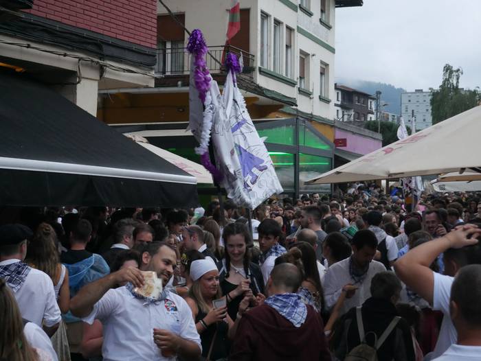 Puro Relajok eta kale kontze 37 1661459111315