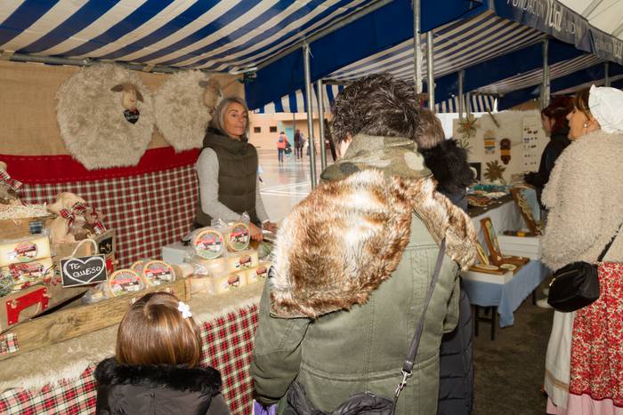 Gabonetako elkartasun azokak 58 1513600601732