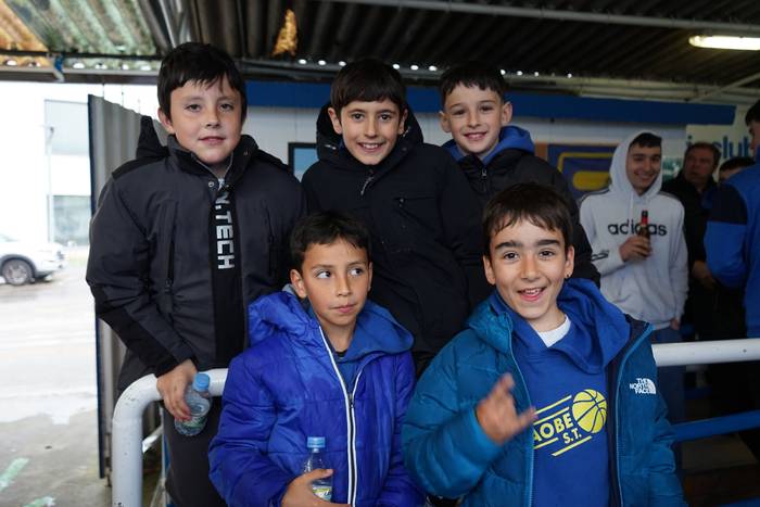 Zaraobe saskibaloi taldeko e 27 1774739438296