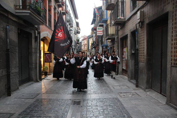 Folk doinuak eta marmitako t 42 1504428827922