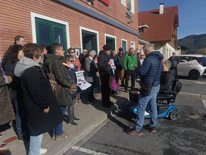 Tren-zerbitzu irisgarri bate 4 1764606126273