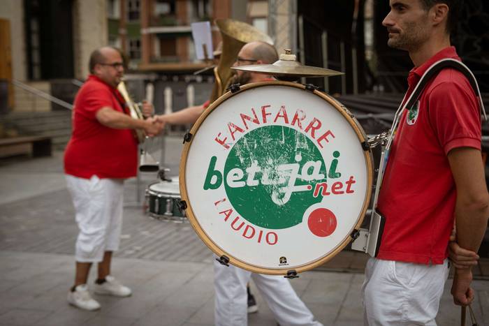 Haur eta nagusiak izan dira  9 1755092490657