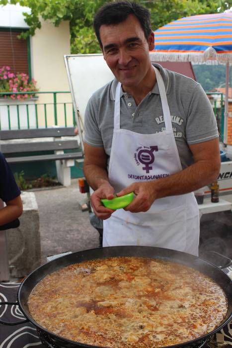 Arroz eta pregoi artean hasi 50 1503501650645