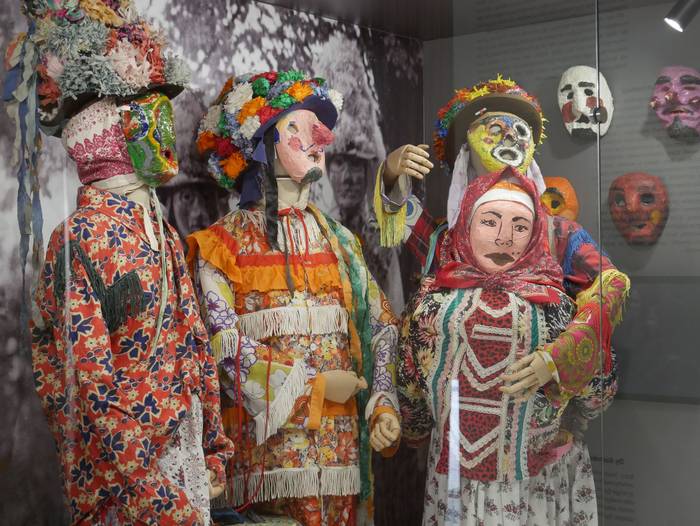 Eletik alera, Europako hizku 111 1759330674686