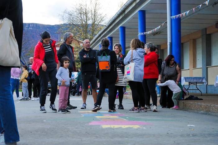 Iragana, orainaldia eta etor 1 1763160412977