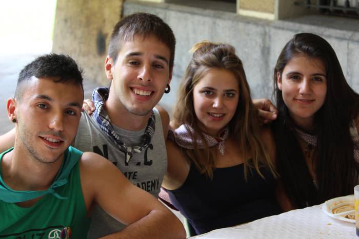 Gaztetxeko eta antzinako jai 80 1502898736715