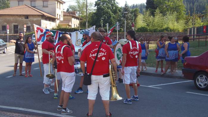 Jendetza bertaratu da astebu 61 1658780269650