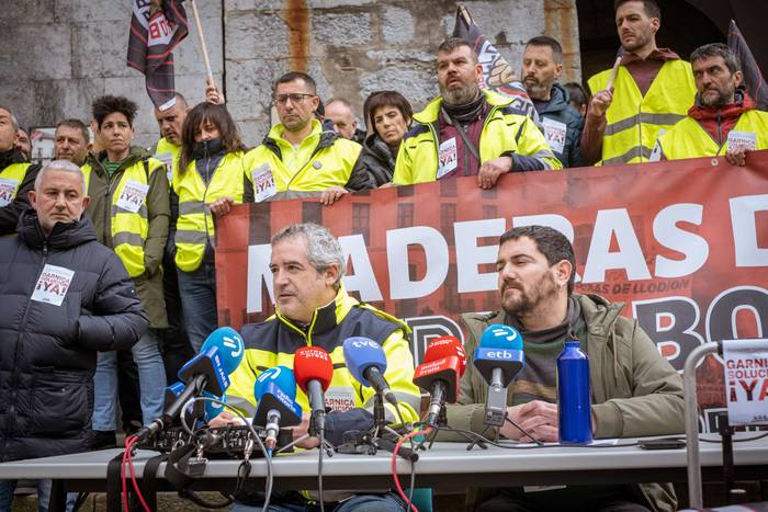 Kaleratutako langile guztiak 7 1771505098804