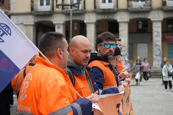 Laudiora mugitu da gaur Tubo 6 1772538852971