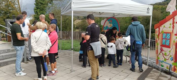 Bizilagunen artean ospatu di 2 1759731918747