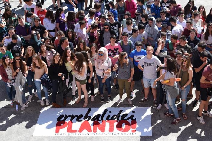 Zaraobe Ikasleek eginiko pla 18 1495629843784