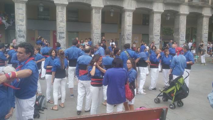 Castellersek, bertsolariek,  3 1503688290832